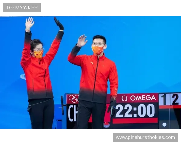 哈尔滨体院队冰壶联赛总决赛首战告捷喜迎开门红 哈尔滨体院队冰壶联赛总决赛首战告捷喜迎开门红