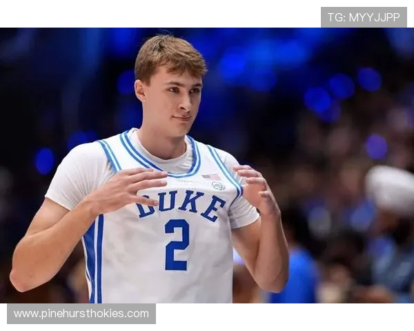 NBA官方晒照祝福库珀弗拉格19岁生日展望未来篮球新星