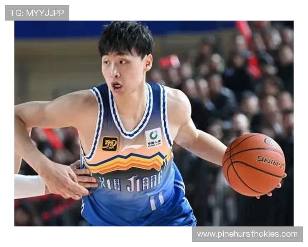 齐麟本赛季高光集锦回顾，对阵北控19分4板2助1帽全能表现